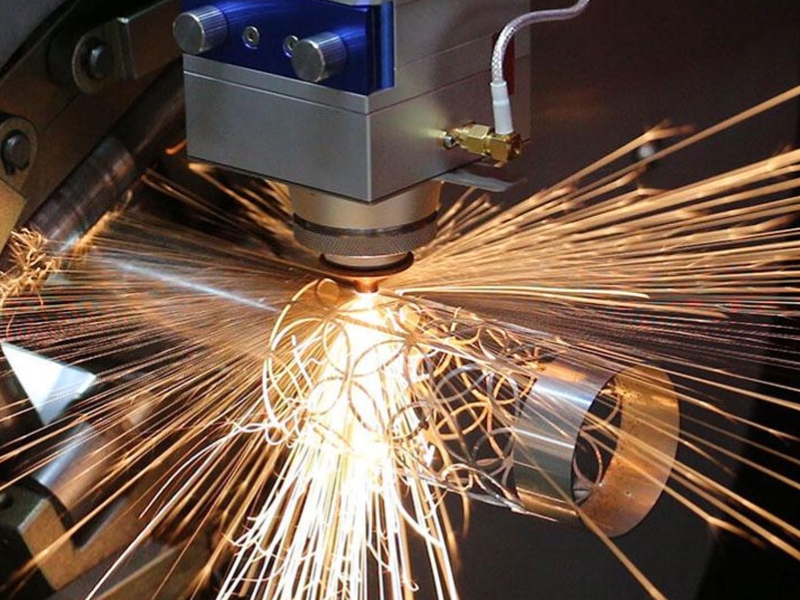 Các loại máy cắt laser cắt inox phổ biến hiện nay 
